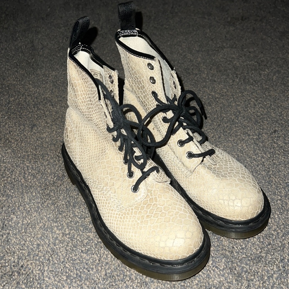 RARE Cream Snake Skin Dr. Martens